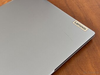 Lenovo IdeaPad 3 4GB / 128GB Silver - 5