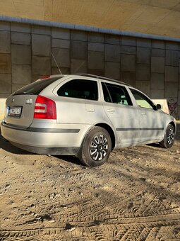 Škoda Octavia Combi 1.9 tdi - 5