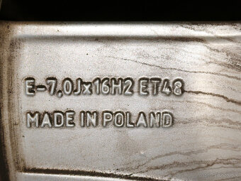 Audi A3 (8V) - originál 16" alu disky s pneu - 5