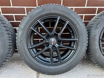 Zimna sada Pirelli 205/60/R16 5x112 - 5