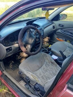 Nissan - 5
