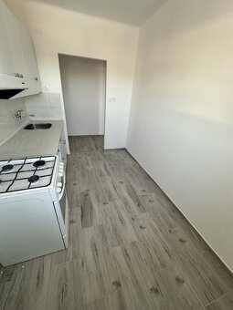 Zrekonštruovaný 2 izbový byt Sládkovičovo Školská, 109.900 € - 5