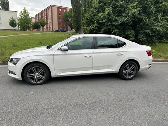 Škoda Superb 3 2.0 TDI 110kW DSG 2017 Sedan - 5