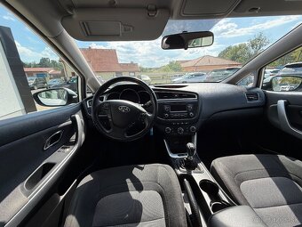 Kia Ceed 1,4 D-CVVT Strieborná edícia - 5