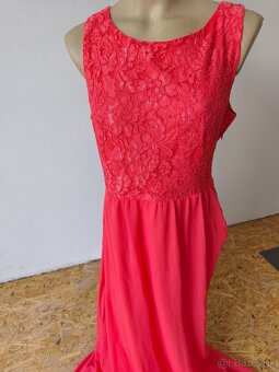 Rôzne spoločenské šaty - 5