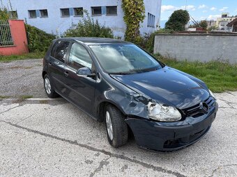 Volkswagen Golf 5 1.9TDI - 5