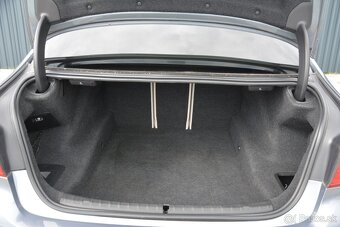 BMW rad 5 3.00 Drive, automat, koža, TopStav - 5