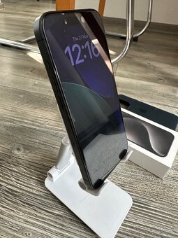 iPhone 15 Pro 258 GB - top stav - 5
