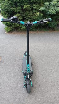 nová kolobežka VSETT 9+ - 5