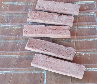 Formy na obklad - stará tehla - 5