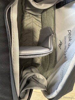 Peakdesign everyday sling 3l čierna - 5