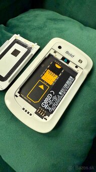 Blackberry 9900 Bold white - 5