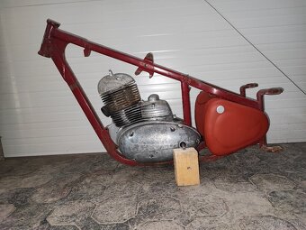 Jawa perak zbrojovka - 5