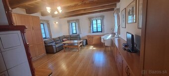 Ponúkame na predaj štýlový vidiecky dom v Košariskách - 5