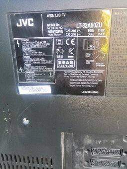JVC LCD TV - 5