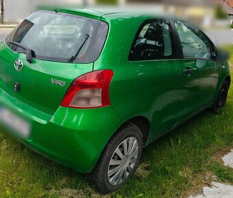 Toyota yaris - 5