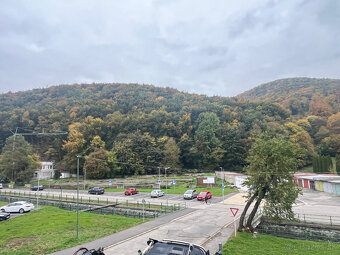 Tehlový 2-izbový byt s veľkým balkónom v Tr. Tepliciach - 5