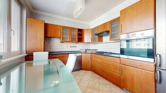 Predaj zariadeného 3-izbového bytu po kompletnej rekonštrukc - 5