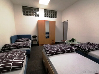 Krátkodobý prenájom-ubytovanie pre robotníkov BB - 5