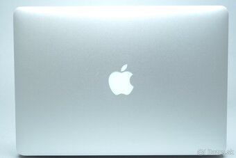 ZÁRUKA/Macbook Air 13.3"/I5 1.8HZ/8GB RAM/128GBSSD/CZ/BAT - 5