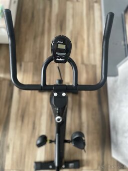 Spinningový bicykel REBEL RBA-1008 - 5