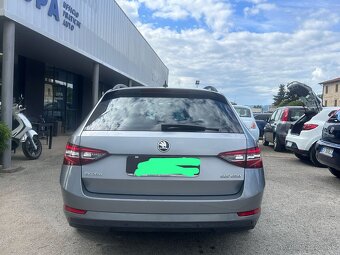 ŠKODA SUPERB COMBI 2.0 TDI.DSG - 5