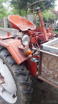 Predam traktor rs09 - 5