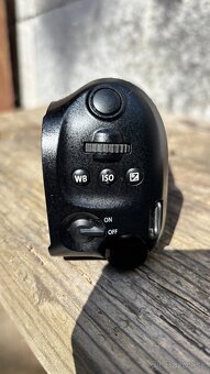 Panasonic DMW-BGG9 Batériový grip pre G9 - 5