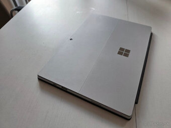 Microsoft Surface Pro 7 - 5