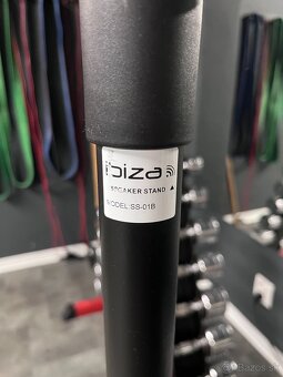 Subwoofer a 2 repráky so stojanmi - 5
