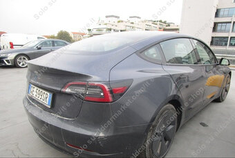 Tesla Model 3 Standard Range Plus 54kWh RWD - 5