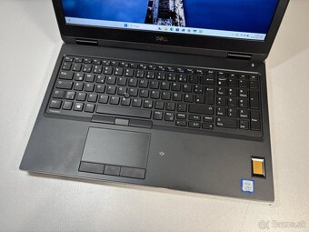 #098 - Dell 7540/i7 8850H/64GB RAM/4GB nVidia/512GB SSD - 5