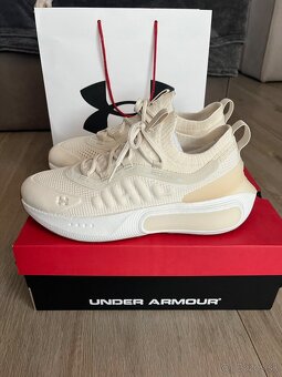 Dámske tenisky Under Armour W Phantom 4 - 5