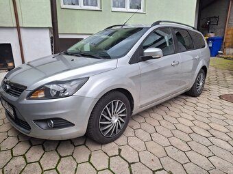 Predám Ford focus - 5