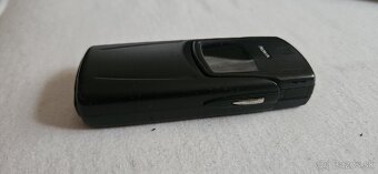 Nokia 8910i - 5