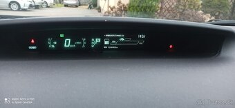 Toyota Prius  2015 - 5