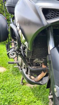 Suzuki dl 650 v strom - 5