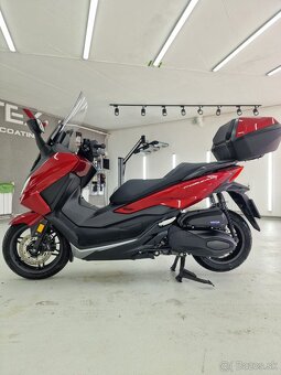 Honda Forza 350 - 5