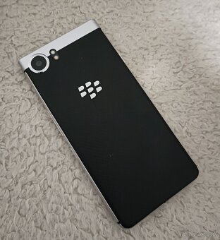 BlackBerry KeyOne Android OS - 5