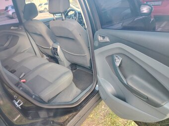 Predam Ford C-Max 2013 , nove zimne pneu , som 2hy majitel - 5