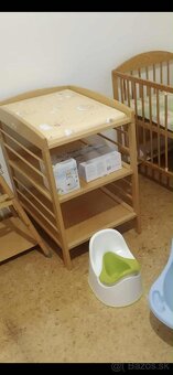 Postieľka, prebaľovací pult, monitor dychu... - 5