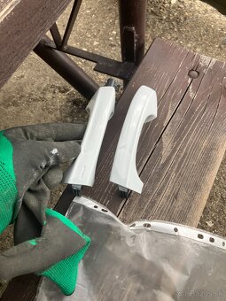 vnejsi klika dveri leva strana VW - 5