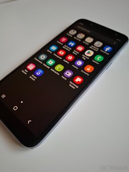 Samsung Galaxy A6 - 5