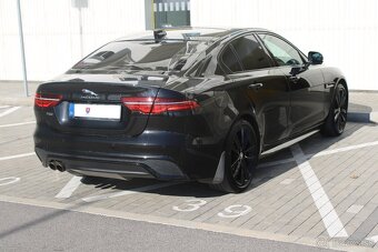 Jaguar XE 2.0D I4 R-Dyn SE AWD AT - 5