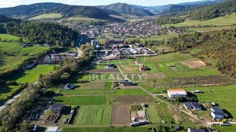 REZERVOVANY 
prvý pozemok v Jasenici - 5