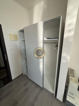 NA PREDAJ 1 IZBOVÝ BYT PRE SENIOROV - 5
