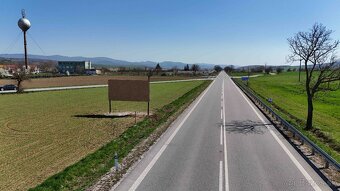 Billboard na prenájom - Hlavná cesta medzi ČR a NMnV - 5