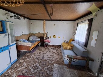 Predaj, podpivničená, murovaná záhradná chata s menšou záhra - 5
