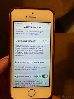 Iphone SE zlatý - 5