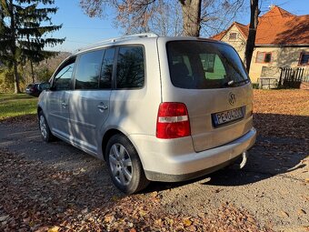 Volkswagen Touran 1.9tdi - 5